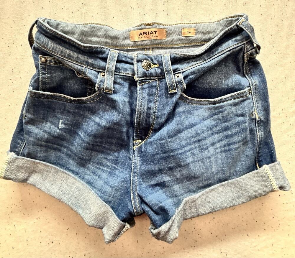 Ariat REAL Denim Jazmine 5" Jean Shorts Womens 26 Athena Medium Blue Cuffed $63